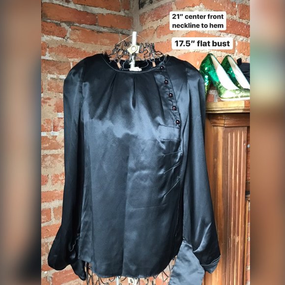 Dramatic Marc Jacobs collection blouse - Picture 3 of 7